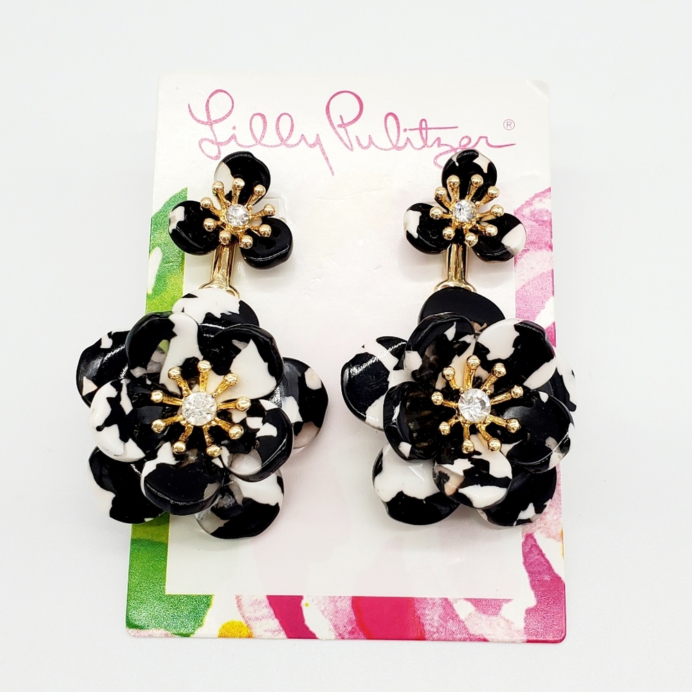 Lilly Pulitzer black & white flower earrings